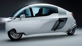 Illustration for article titled Electric Two-Seater MonoTracer Now Available For That Tron Experience